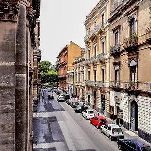Giardino Bellini-centro Catánia